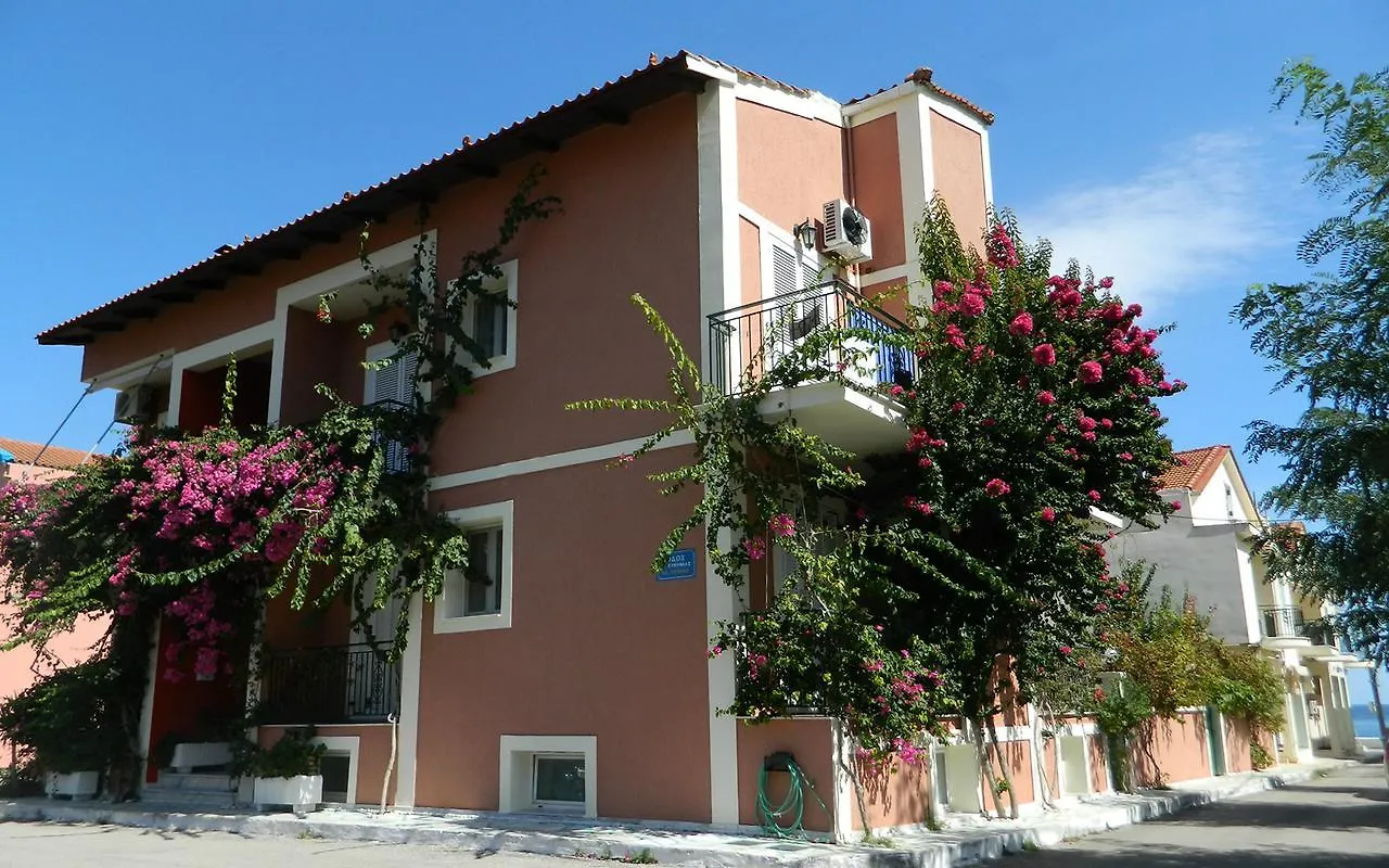 Konstantinos Apartments Agia Efimia