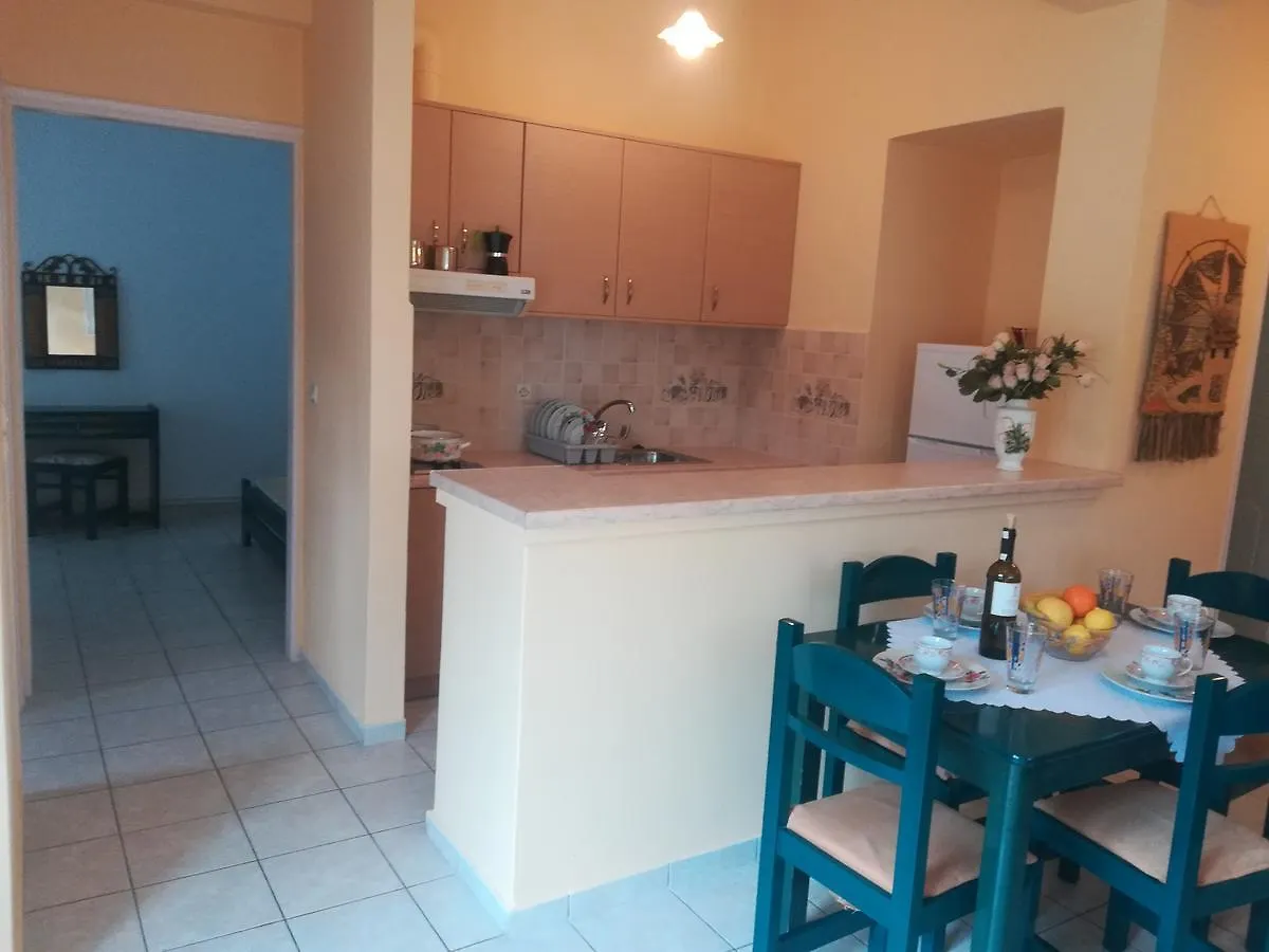 Konstantinos Apartments Agia Efimia